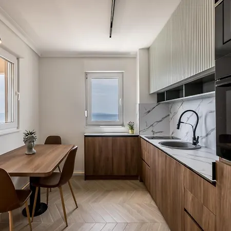 Jadrino Apartment *